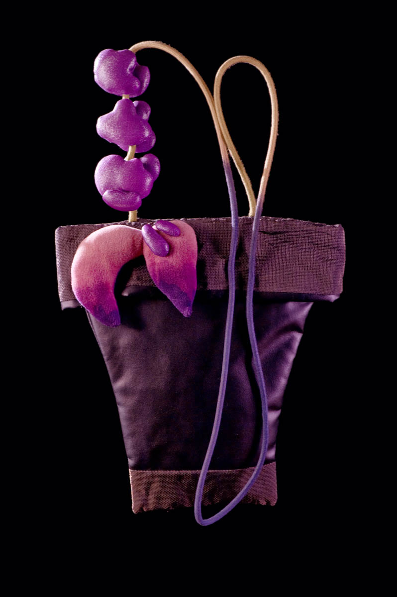 Avec bandoulière, en forme de pots de fleurs / over-the shoulder Bouquet Handbag in the form of a flowerpot with flowers